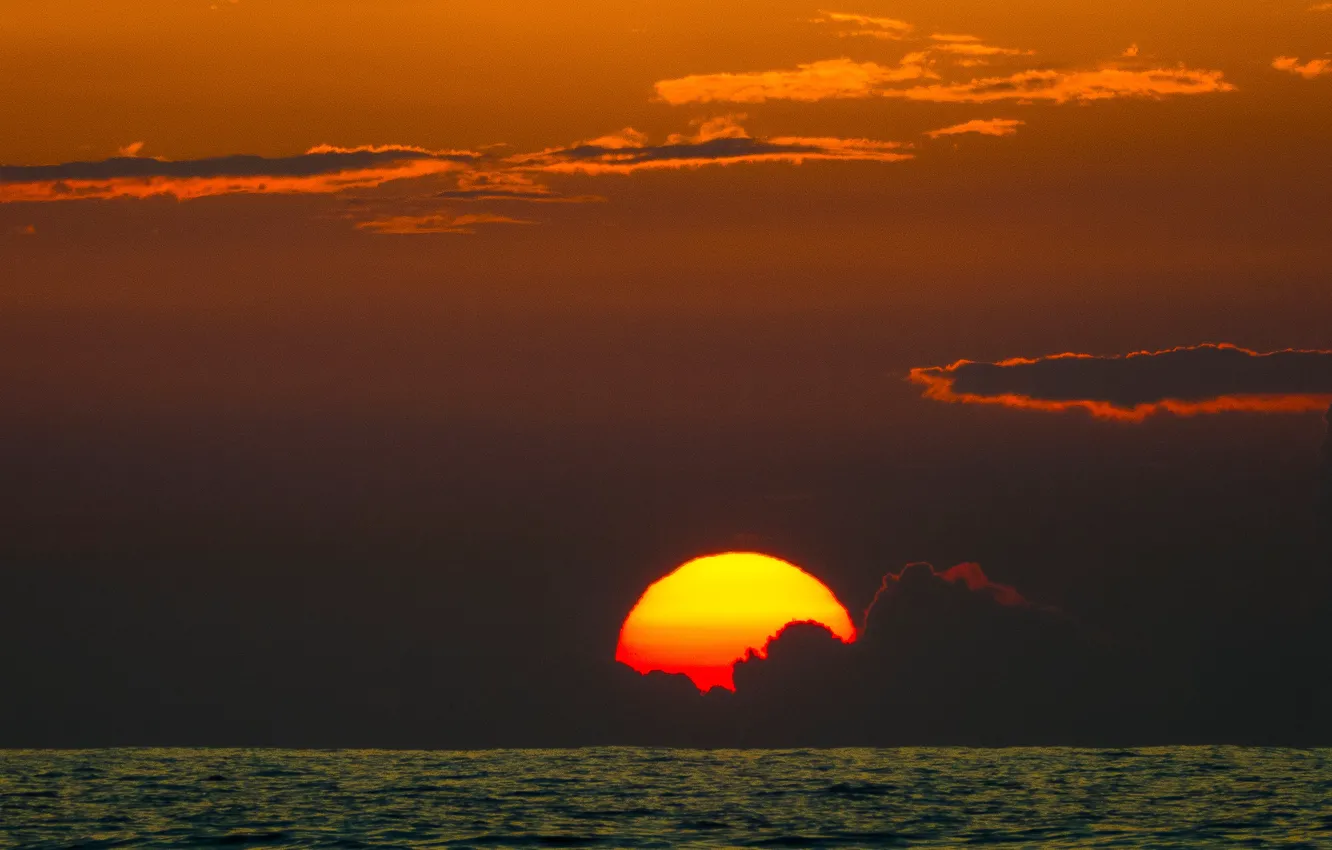Photo wallpaper twilight, sea, Hawaii, sunset, seascape, clouds, island, sun