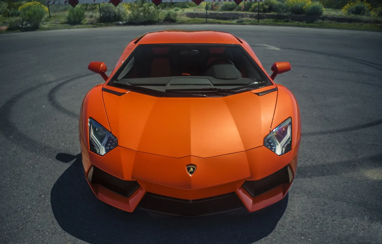 Photo wallpaper asphalt, circles, orange, Lamborghini, orange, LP700-4, Aventador, Lamborghini