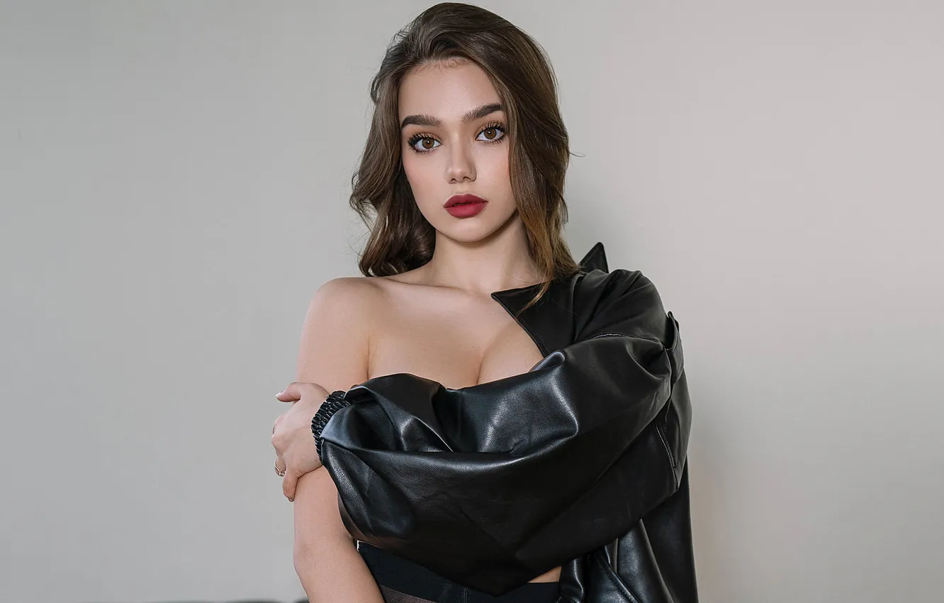 Photo wallpaper look, sweetheart, brunette, long hair, long hair, eyes, pretty, lips