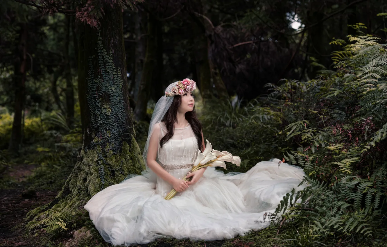 Photo wallpaper forest, girl, nature, bouquet, Asian, wedding dress