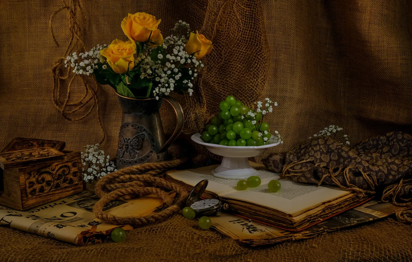 Photo wallpaper flowers, network, roses, bouquet, rope, grapes, rope, box