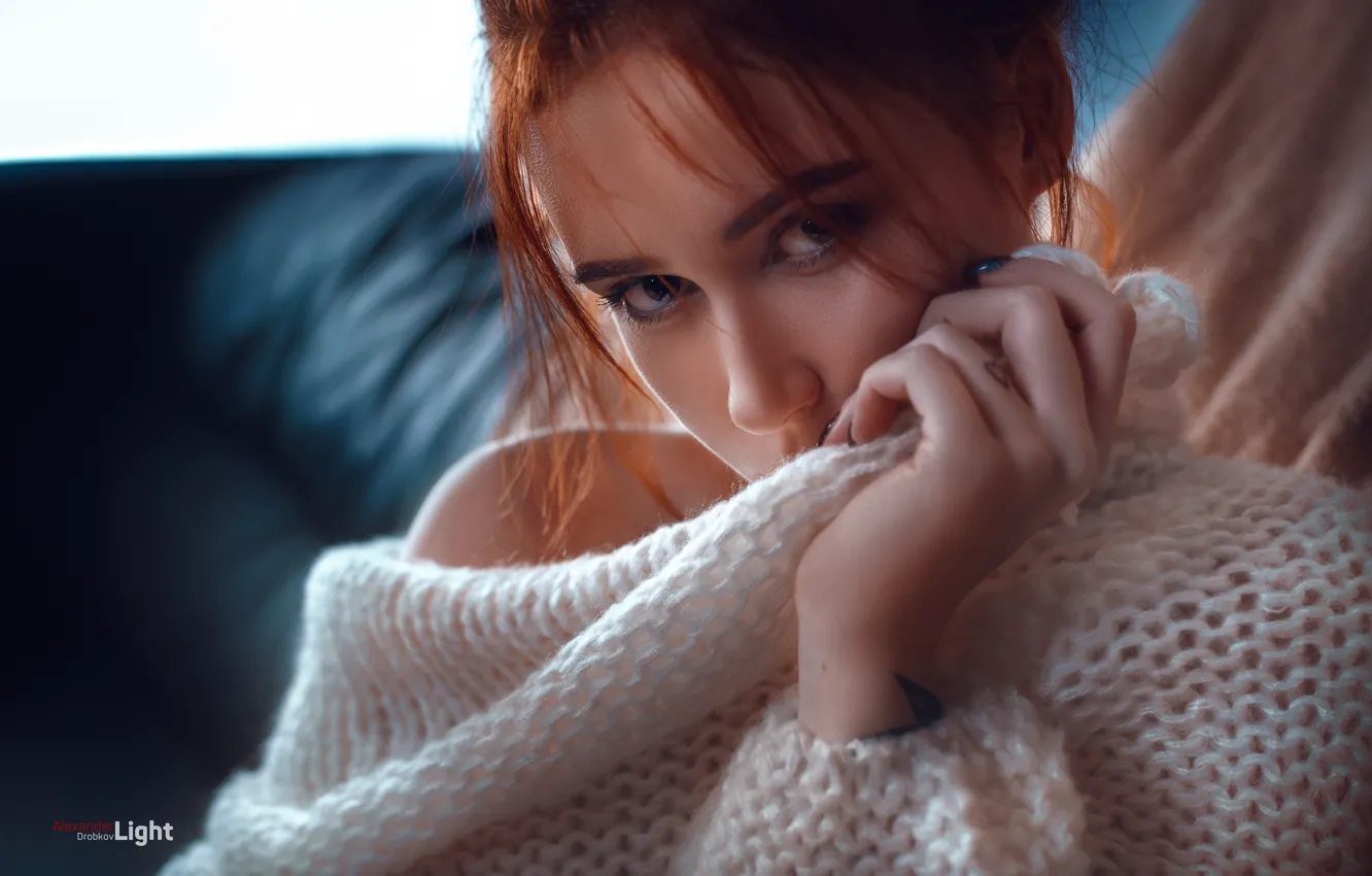 Photo wallpaper look, face, portrait, hands, sweater, Alexander Drobkov-Light, Elvira Pozdnysheva