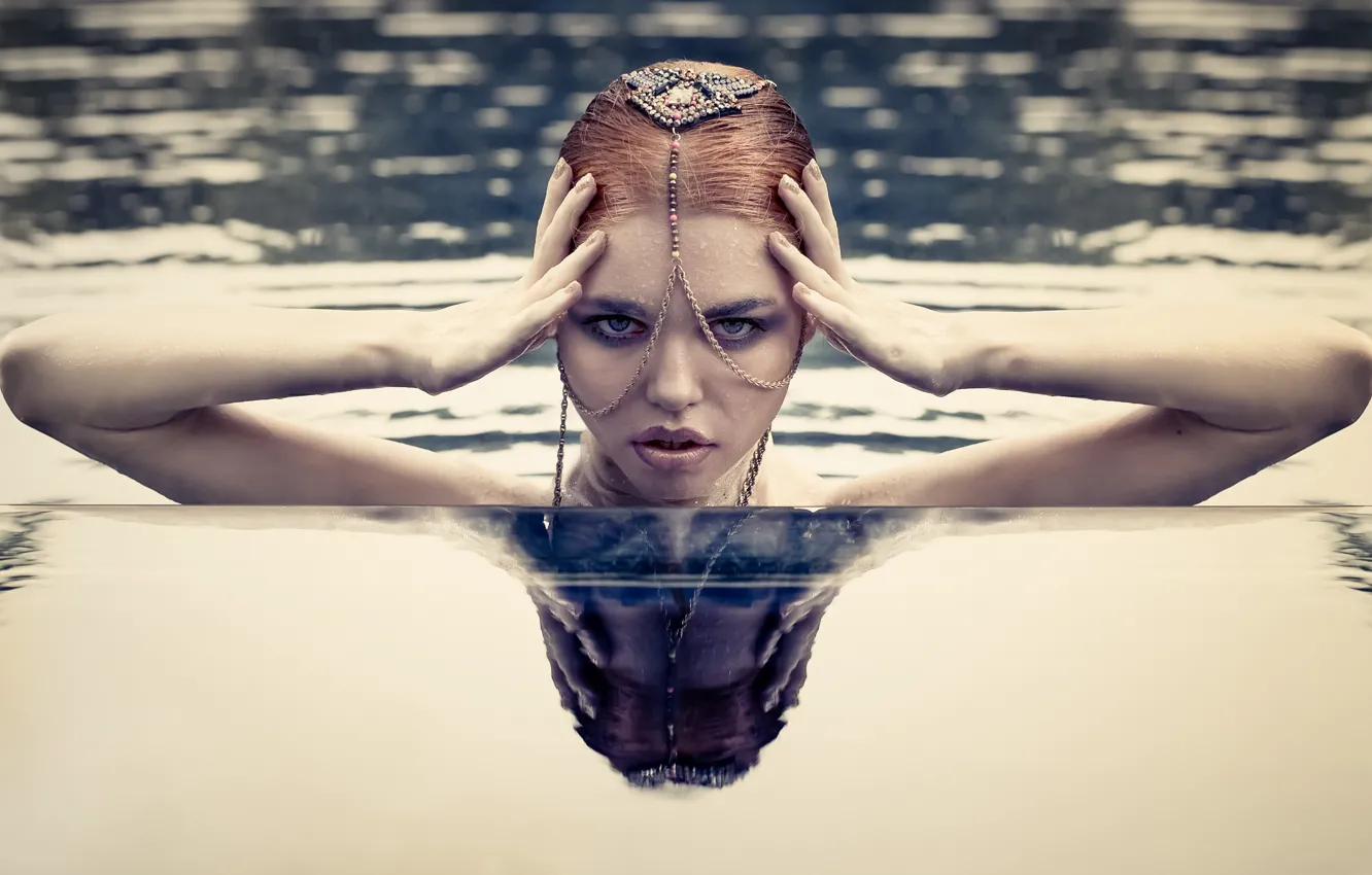 Photo wallpaper look, water, girl, decoration, face, style, hands