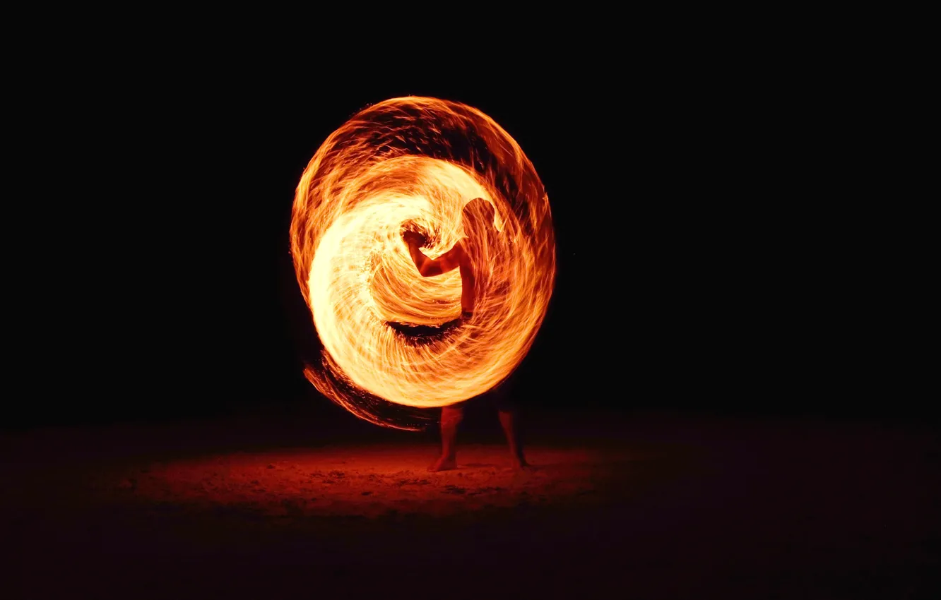 Photo wallpaper fire, night, man, blur, guy, long exposure, whirl