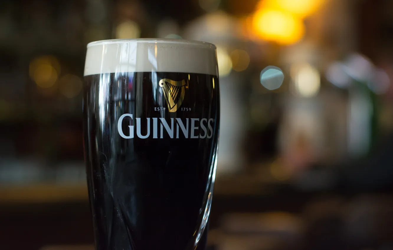 Photo wallpaper glass, guinness, beer, drinks