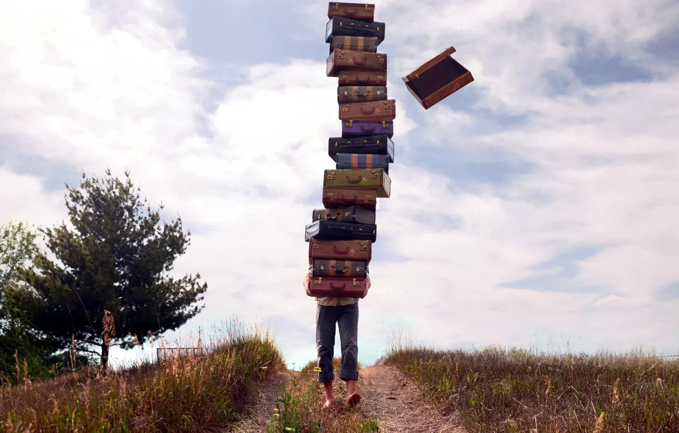 Photo wallpaper road, people, the situation, suitcases