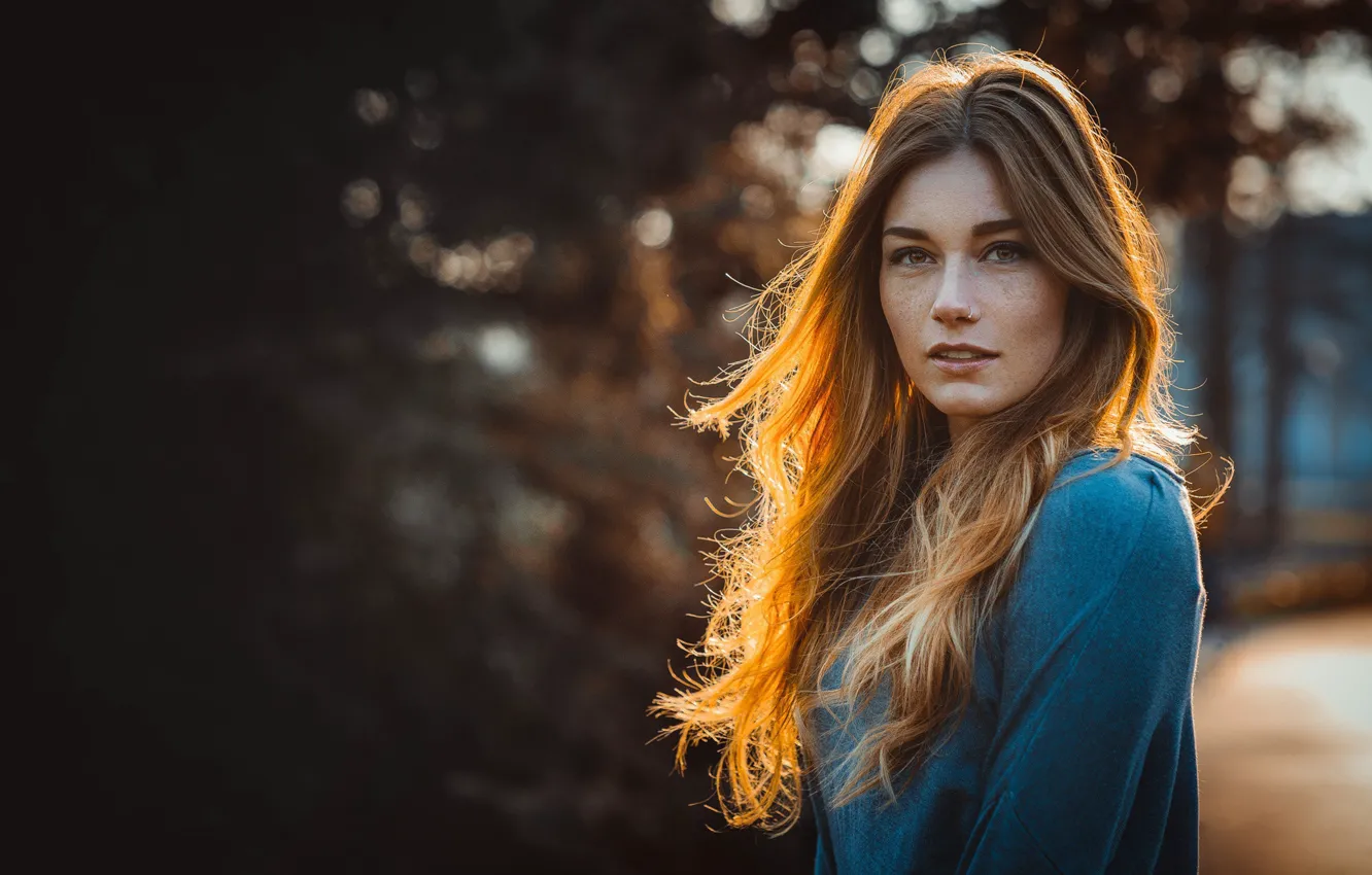 Photo wallpaper look, girl, the sun, glare, portrait, makeup, piercing, hairstyle