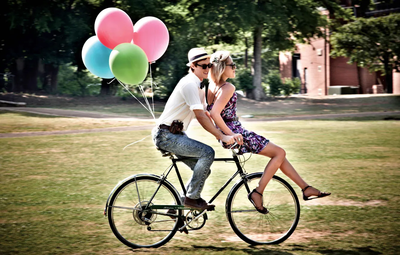 Photo wallpaper girl, bike, balls, guy