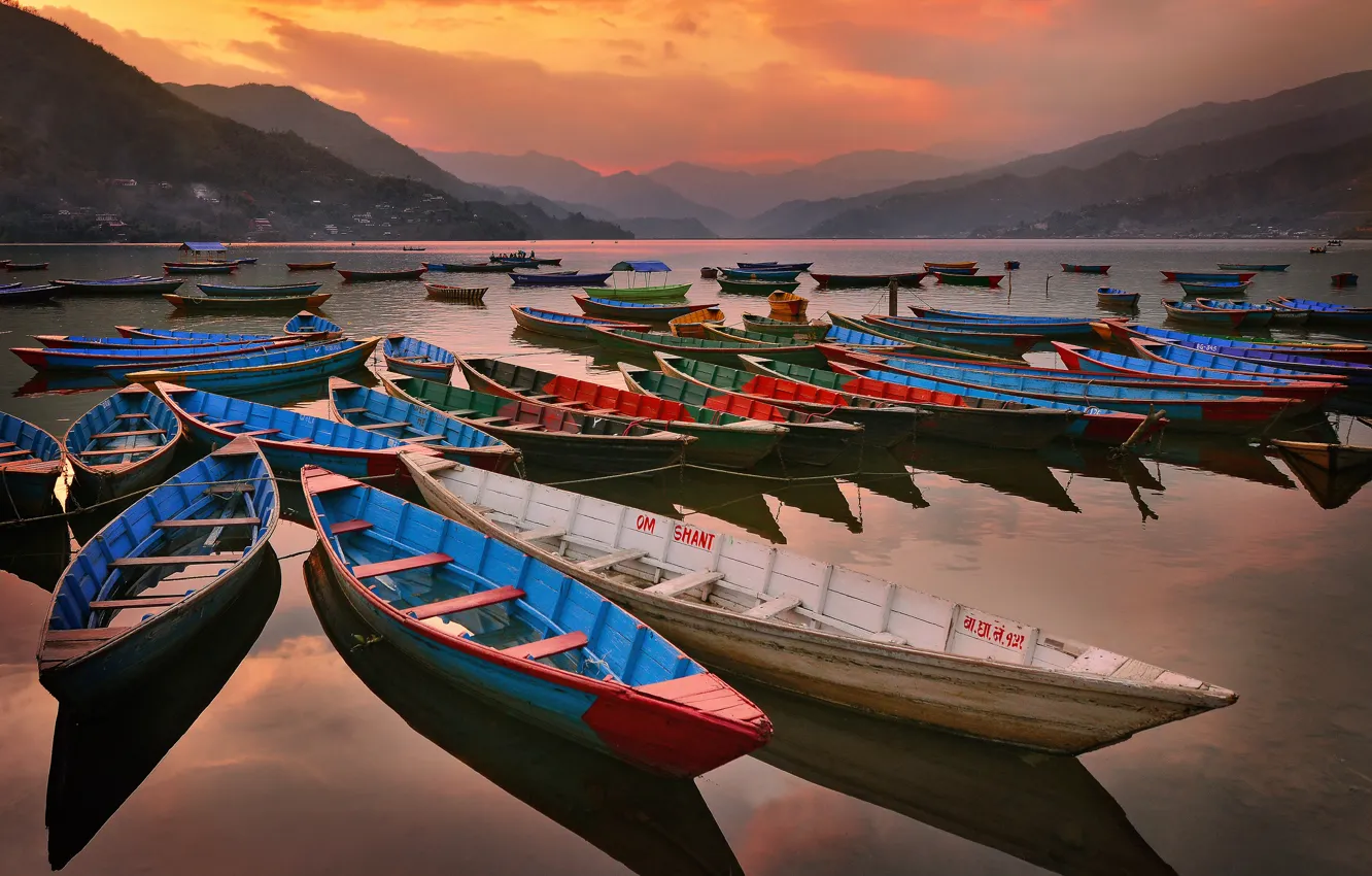 Photo wallpaper the sky, mountains, lake, boats, the evening