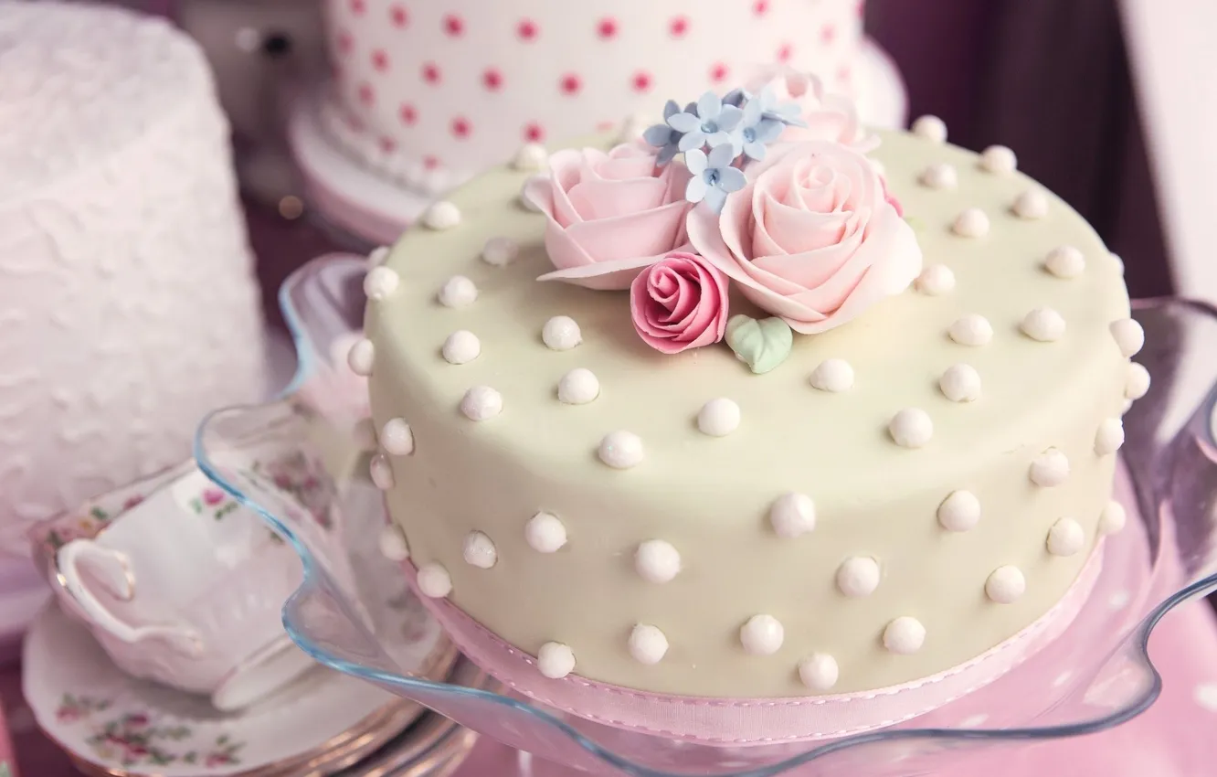 Photo wallpaper holiday, roses, cake, cream