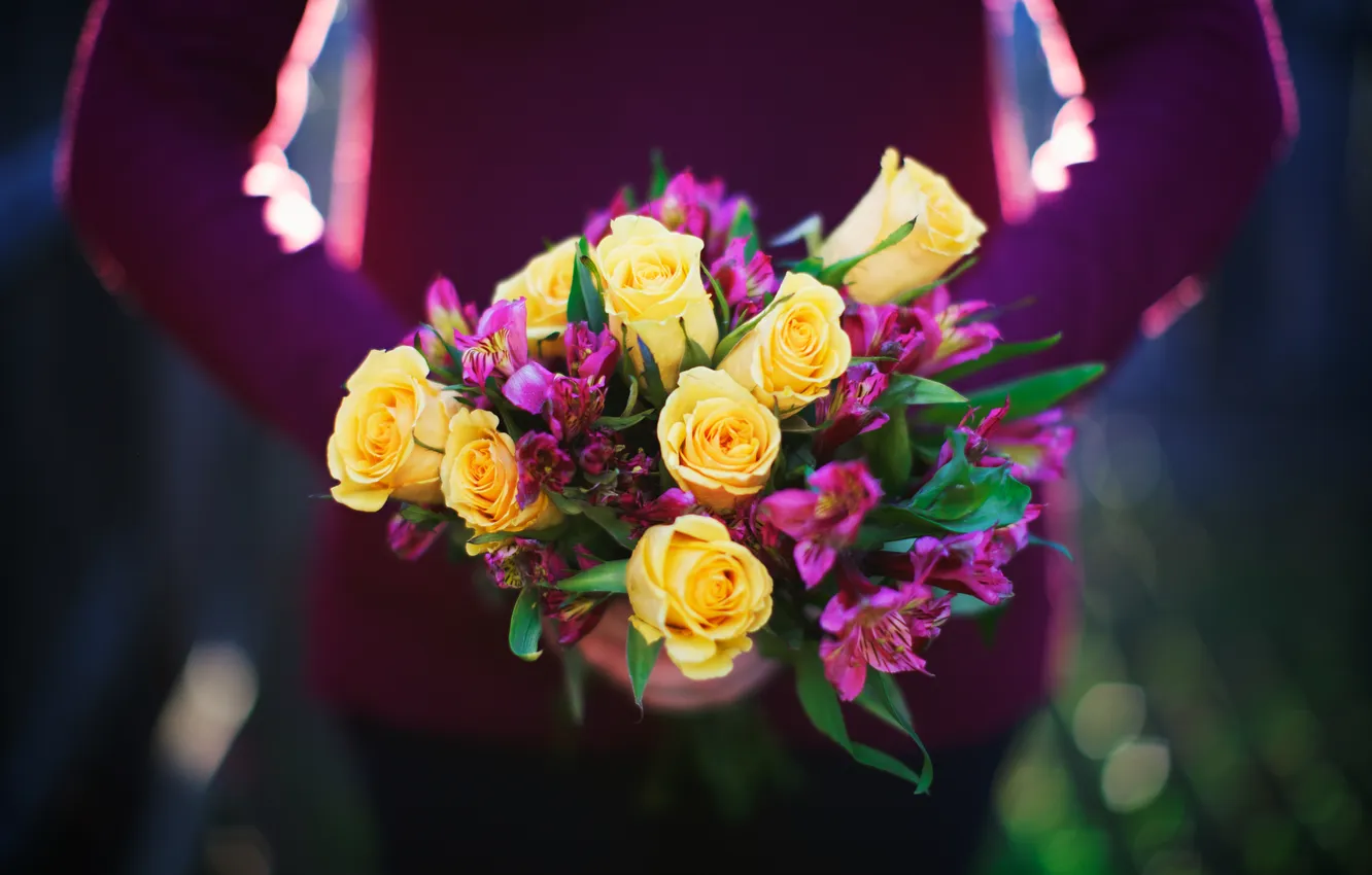 Photo wallpaper flowers, roses, bouquet, yellow