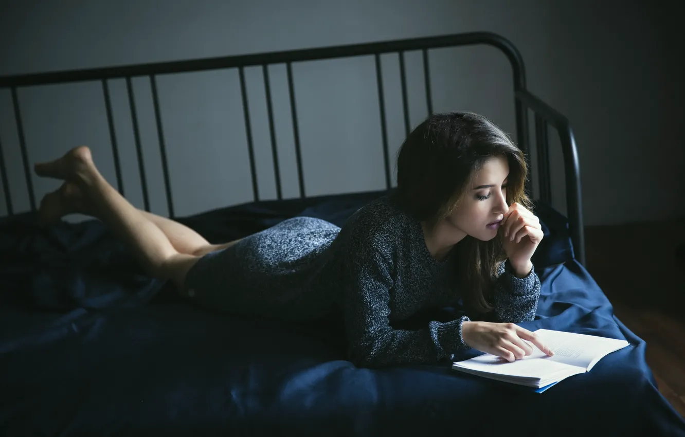 Photo wallpaper girl, book, Jihane