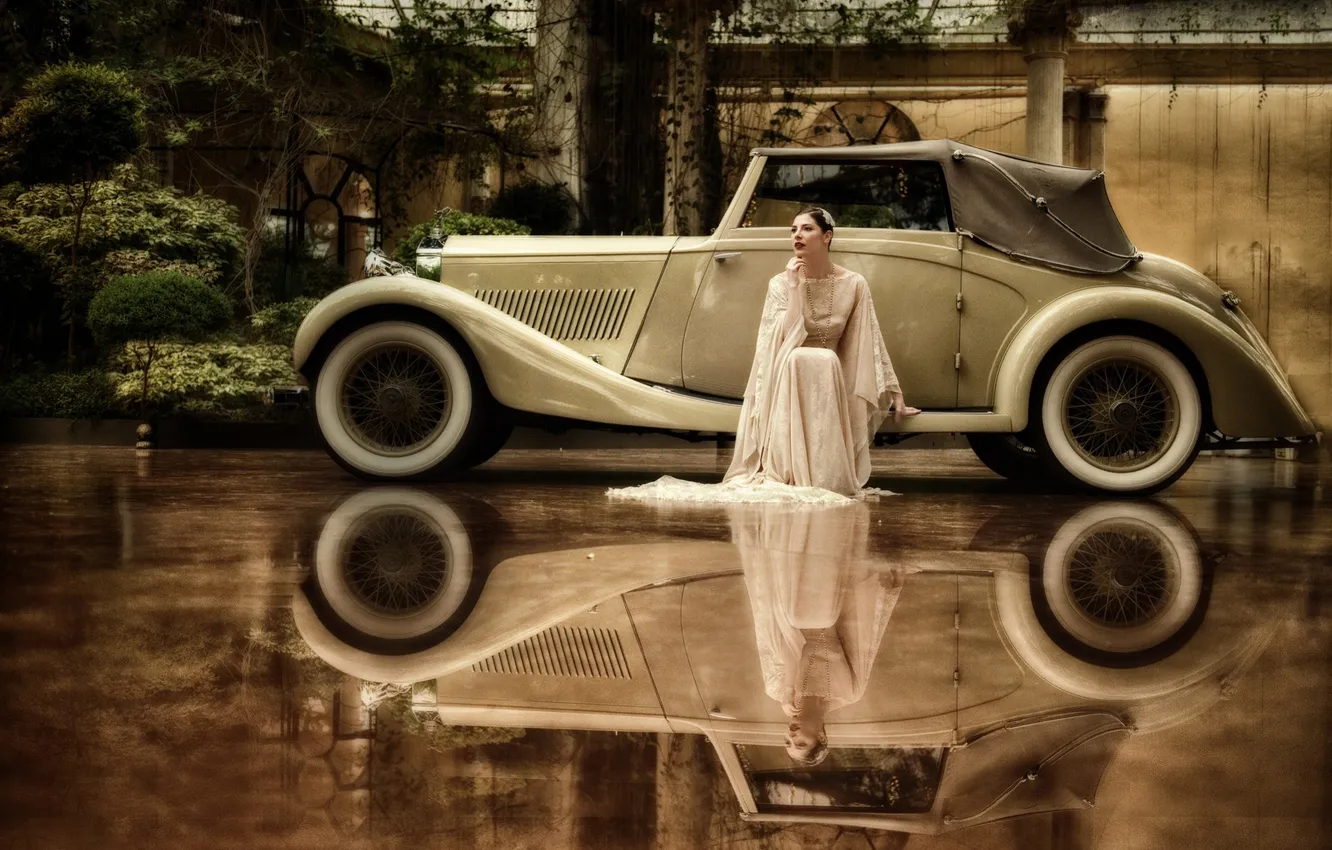 Photo wallpaper auto, girl, reflection