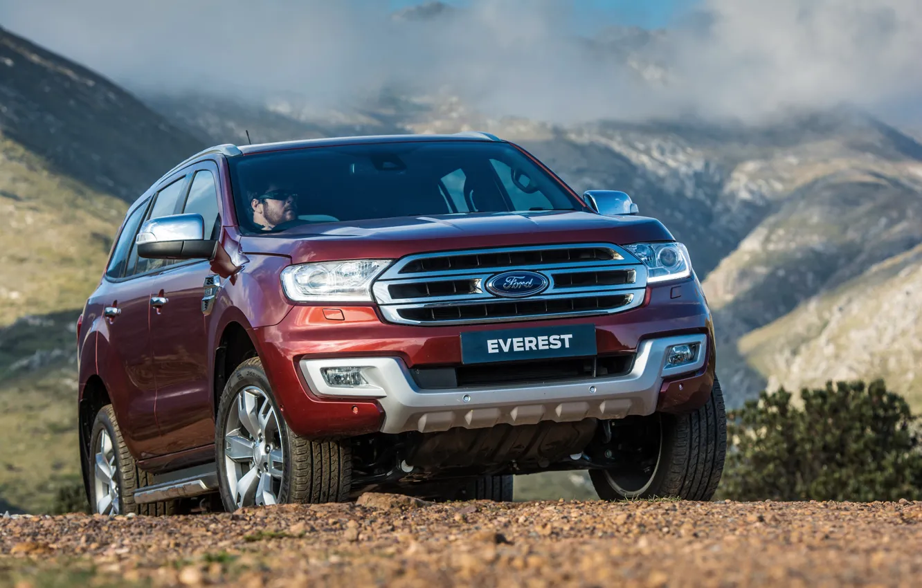 Photo wallpaper Ford, Everest, Limited, 4WD, 2015, mountains in the background