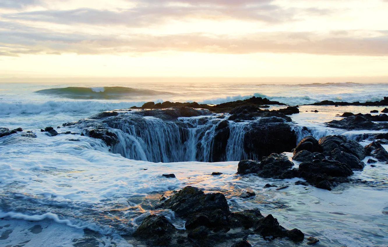 Photo wallpaper sea, stones, shore, waterfall, funnel, The Well of the Torah