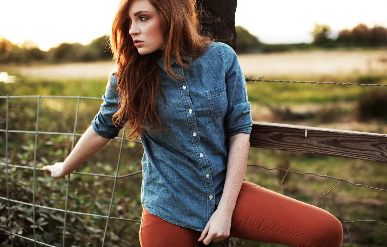 Photo wallpaper look, girl, red