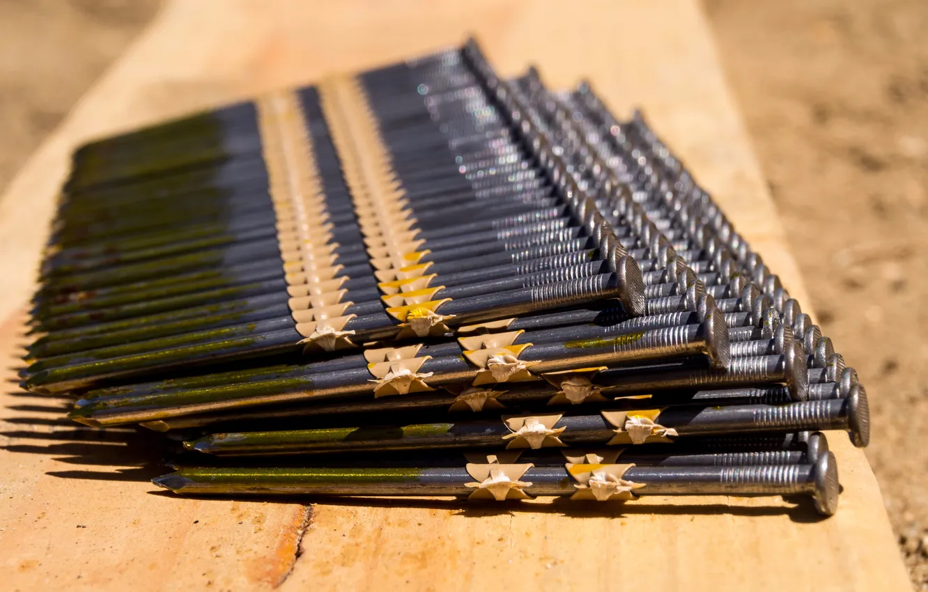 Photo wallpaper nails, quality, quantity