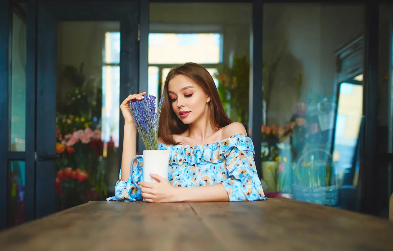 Photo wallpaper girl, shoulders, Veronica Salat, Yuri Pustinsky