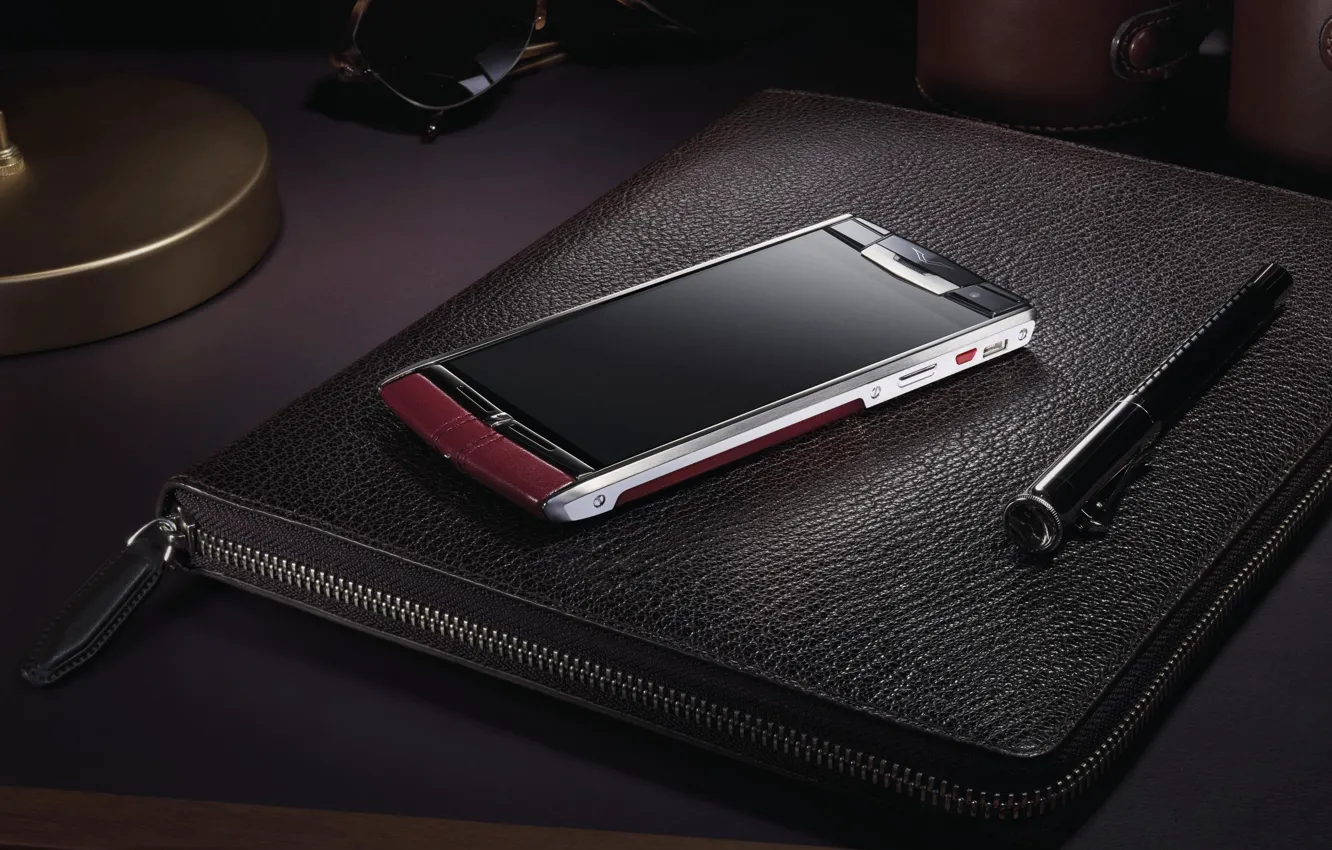Photo wallpaper style, hi-tech, smartphone, Vertu, Signature Touch