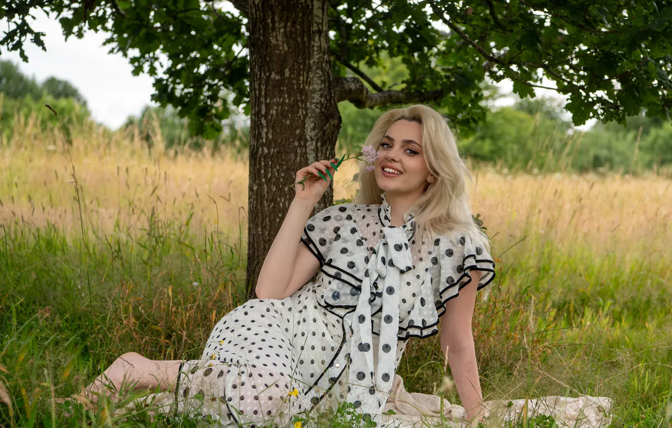 Photo wallpaper smile, dress, blonde, Roxana Gavrau