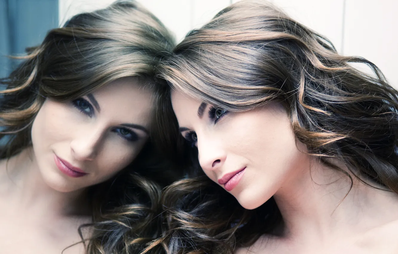 Photo wallpaper girl, face, reflection, mirror