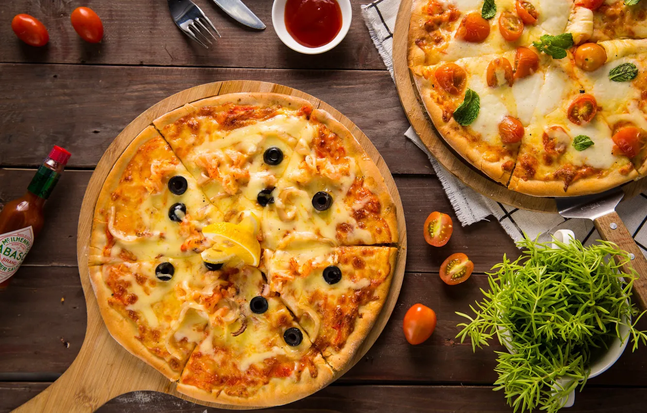 Photo wallpaper greens, cheese, pizza, tomatoes, olives, sauce