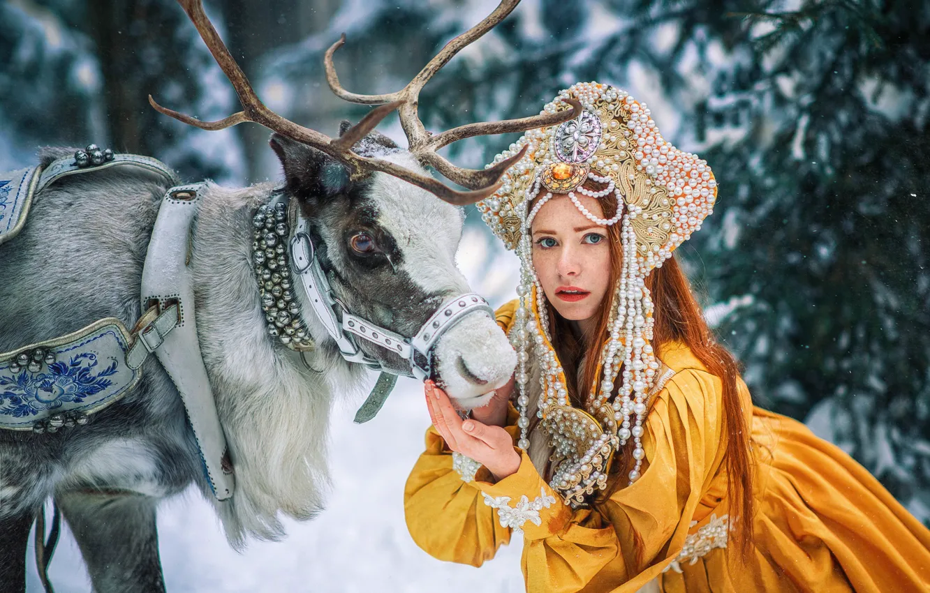 Photo wallpaper winter, look, girl, decoration, pose, deer, kokoshnik, Anastasia Savicheva