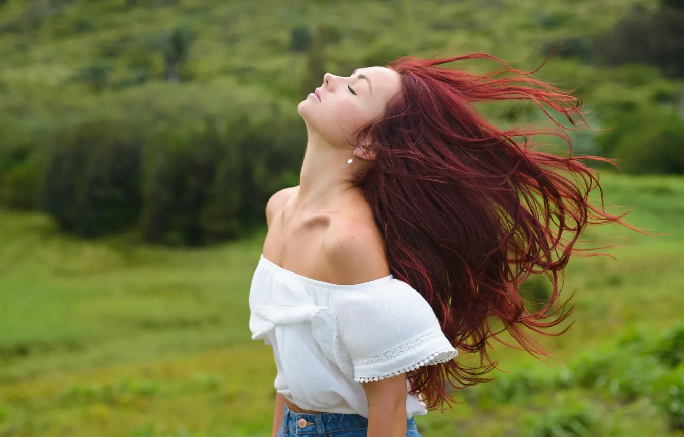 Photo wallpaper girl, face, background, the wind, hair