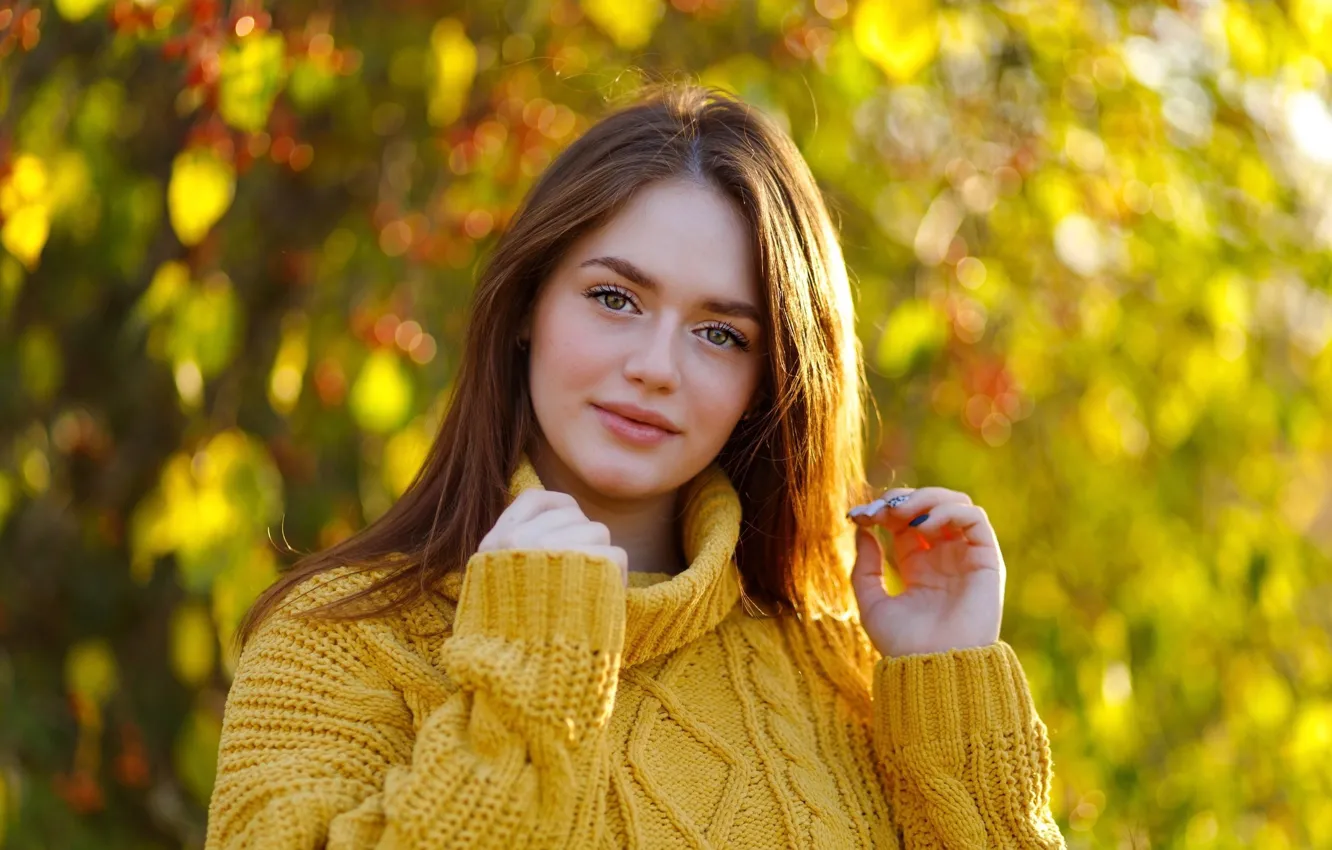 Photo wallpaper autumn, look, girl, face, portrait, hands, sweater, Evgeny Bulatov