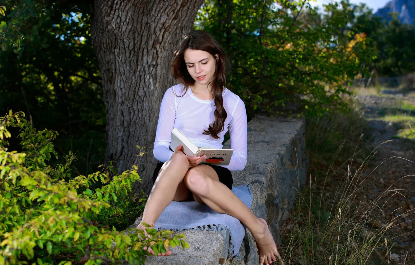 Photo wallpaper long hair, nature, tree, model, brunette, gorgeous, posing, beautiful face