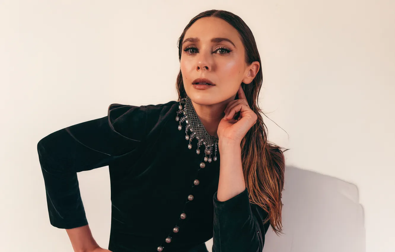 Photo wallpaper look, pose, background, portrait, actress, brown hair, Elizabeth Olsen, Elizabeth Olsen