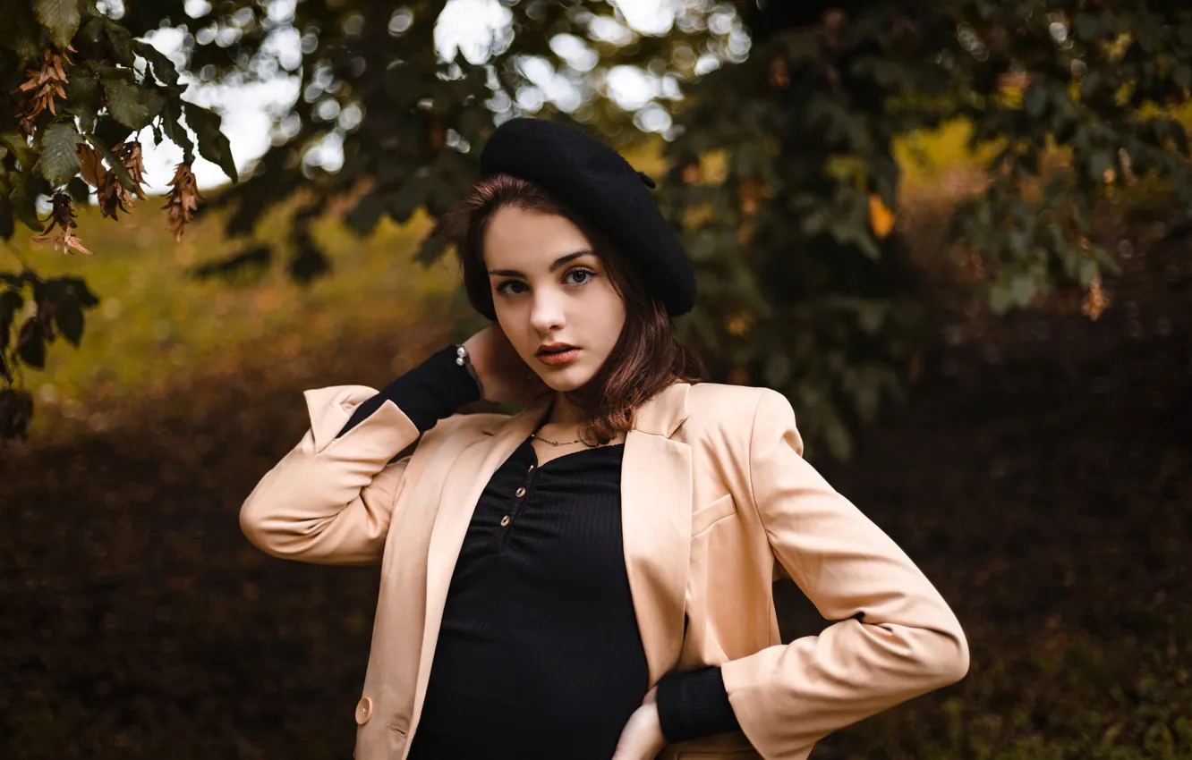 Photo wallpaper look, trees, branches, pose, background, model, portrait, makeup