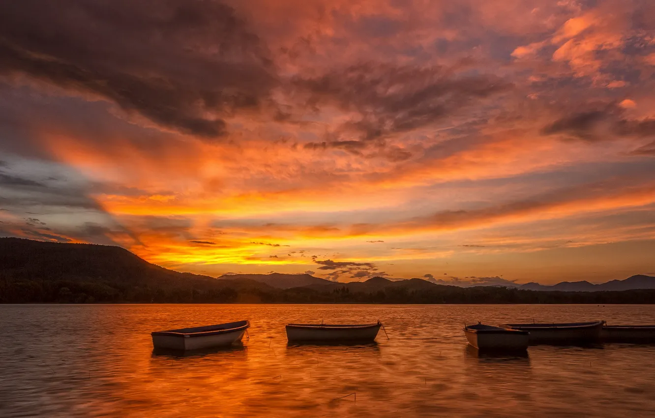 Photo wallpaper sunset, lake, boats