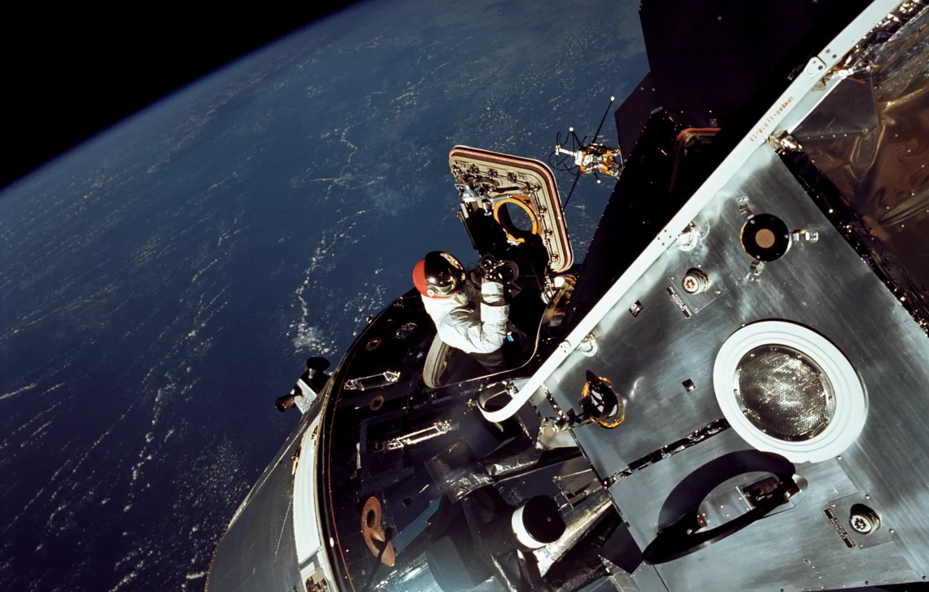 Photo wallpaper earth, NASA, astronaut, Apollo 9