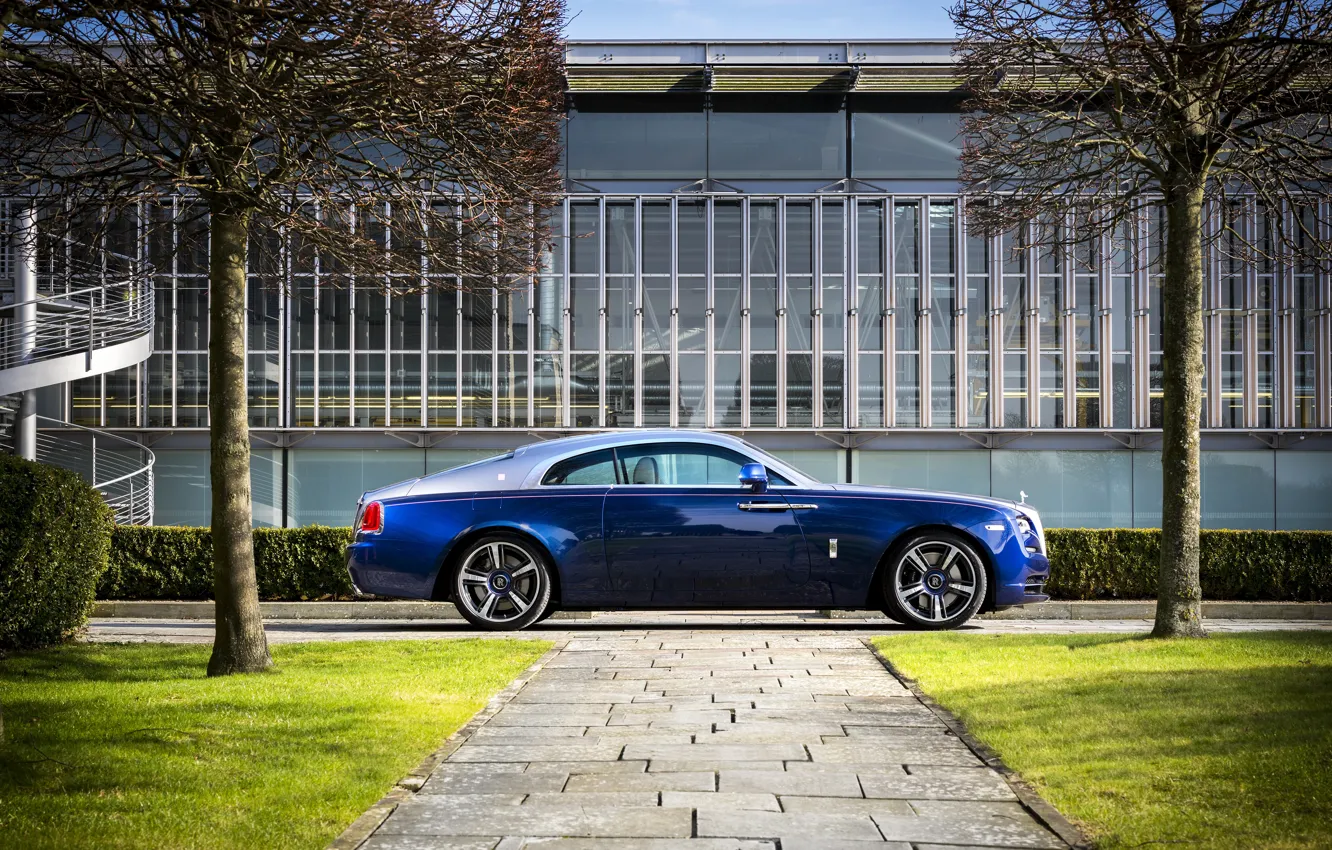Photo wallpaper trees, the building, spring, Rolls-Royce, blue, collection, chic, Rolls-Royce