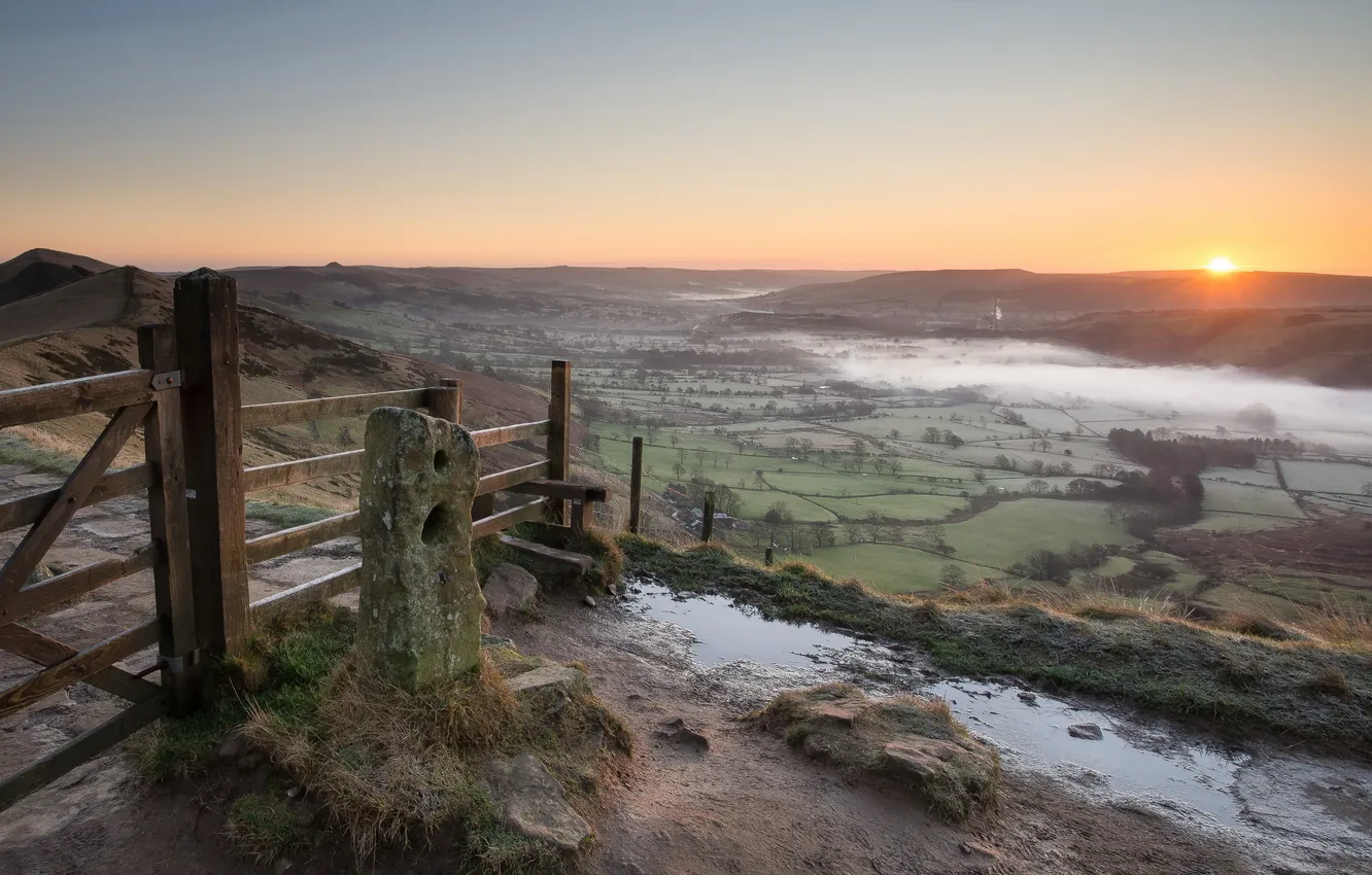 Photo wallpaper landscape, sunset, mountains, fog, the fence, valley
