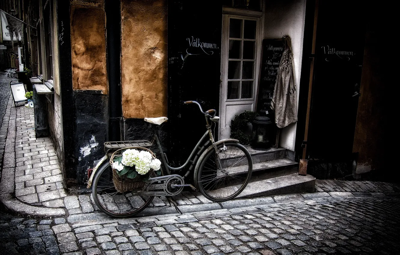 Photo wallpaper flowers, bike, the city, street, basket, building, bridge