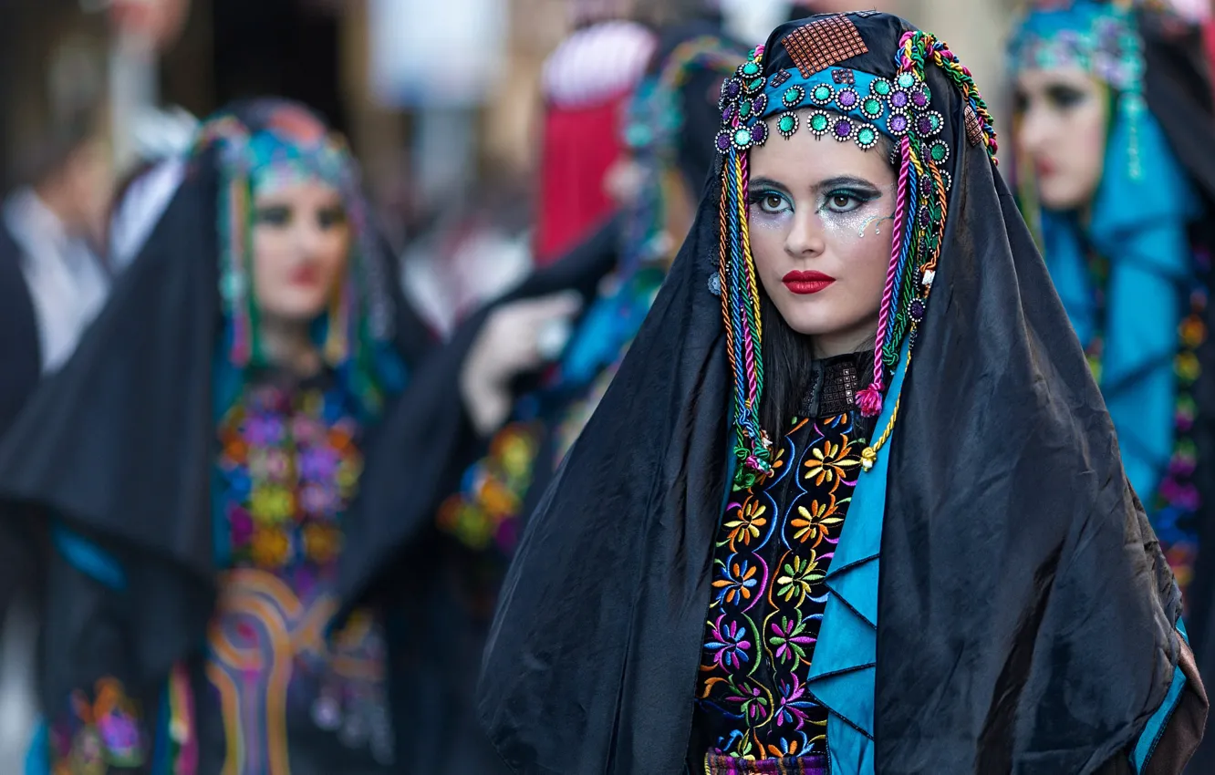 Photo wallpaper look, girl, face, style, portrait, makeup, costume, outfit