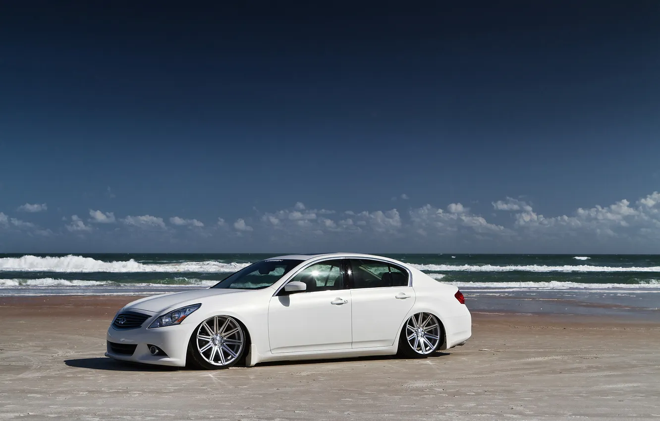 Photo wallpaper sea, wave, white, beach, clouds, Infiniti, white, infiniti