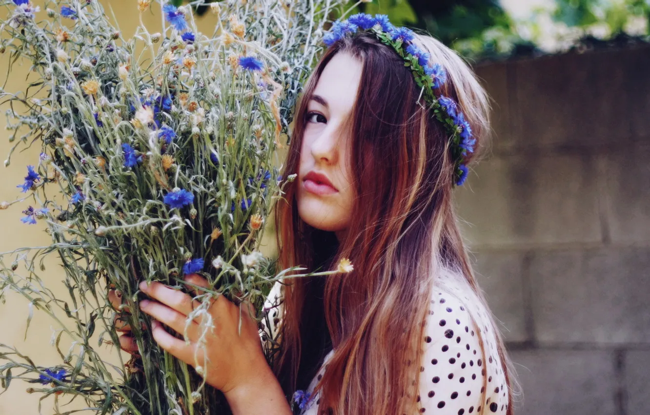 Photo wallpaper girl, flowers, beauty