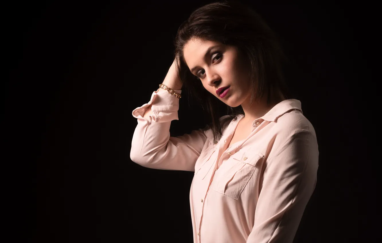 Photo wallpaper look, girl, shirt, the dark background, Lola