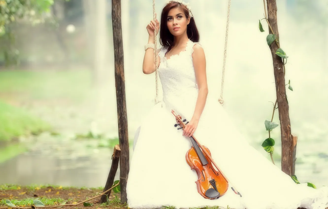 Photo wallpaper girl, music, swing, violin