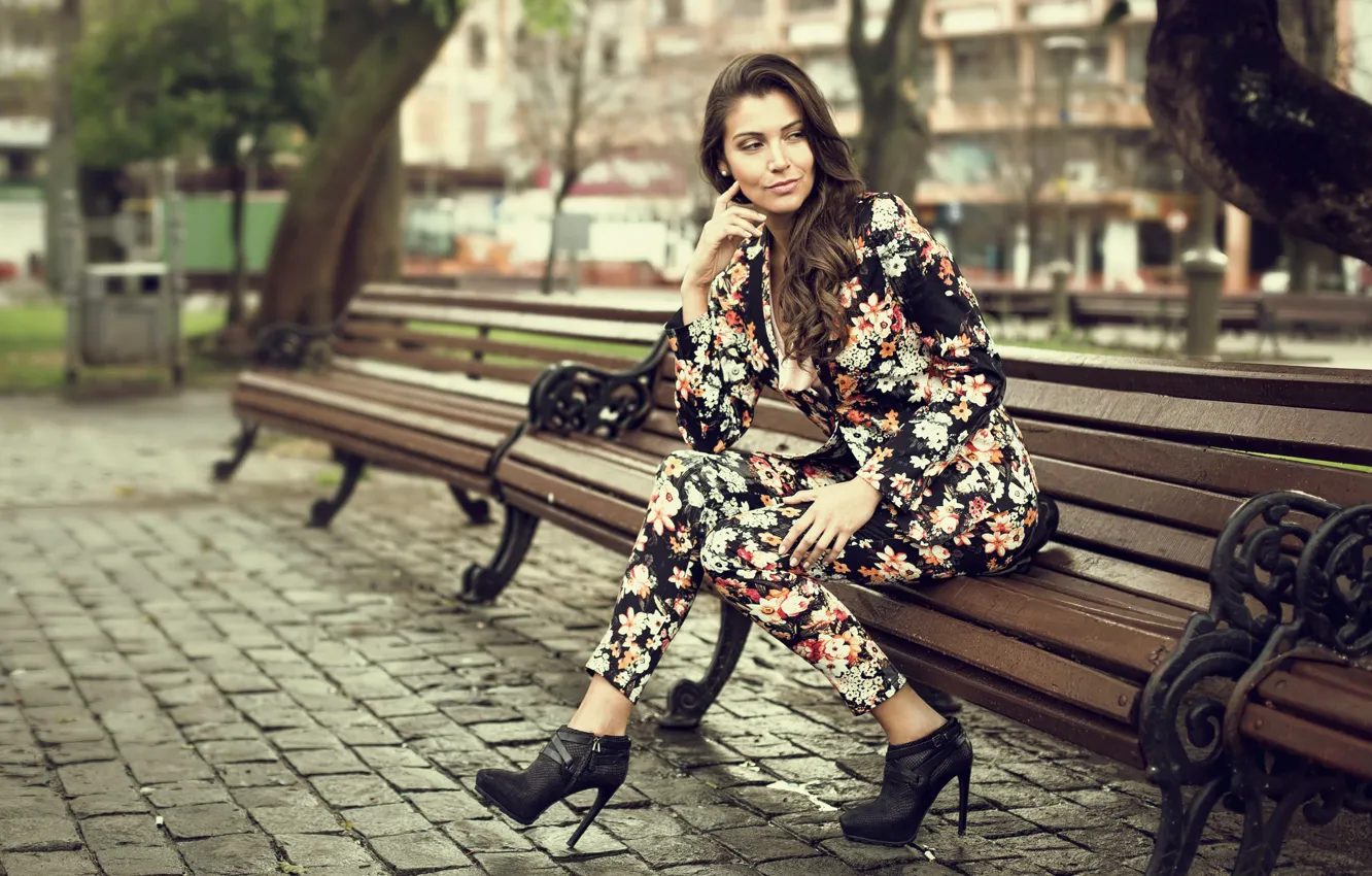 Photo wallpaper girl, bench, smile, Park, street, shoes, costume, sitting
