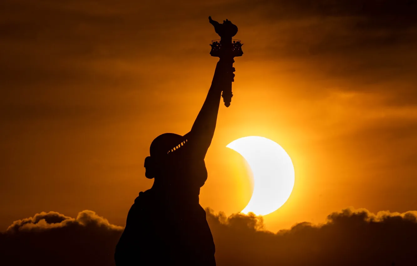 Photo wallpaper Eclipse, the statue of liberty, New York, eclipse, New York, NYC, New York City, statue …