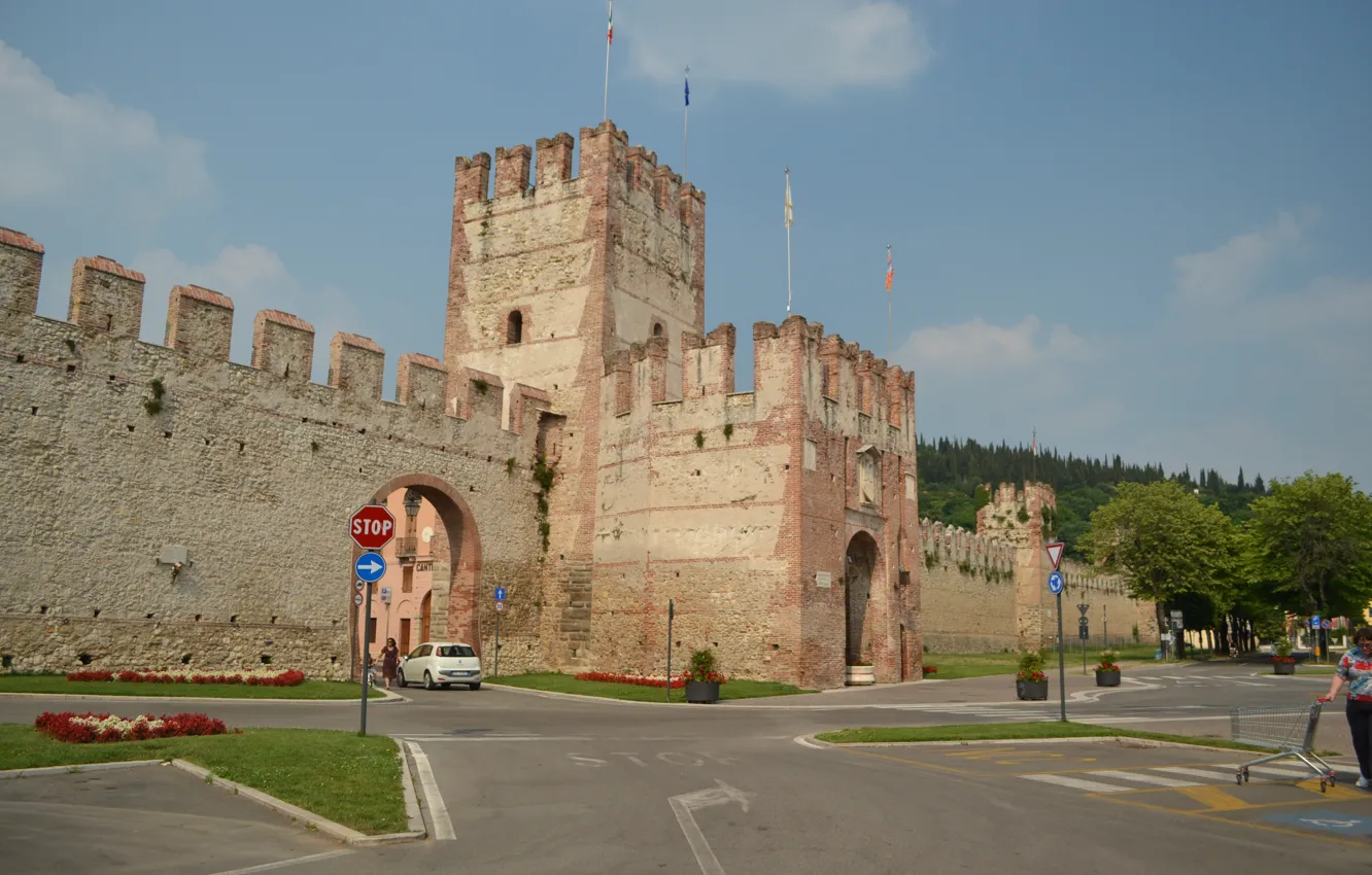 Photo wallpaper Italy, Italy, Italia, Verona, Verona, Soave, Soave, The castle of Soave