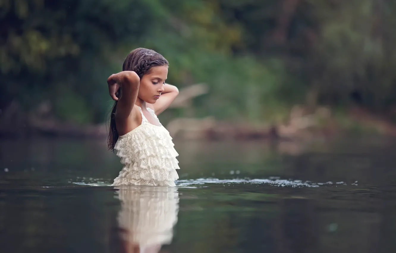Photo wallpaper girl, in the water, Veselina Alexandrova
