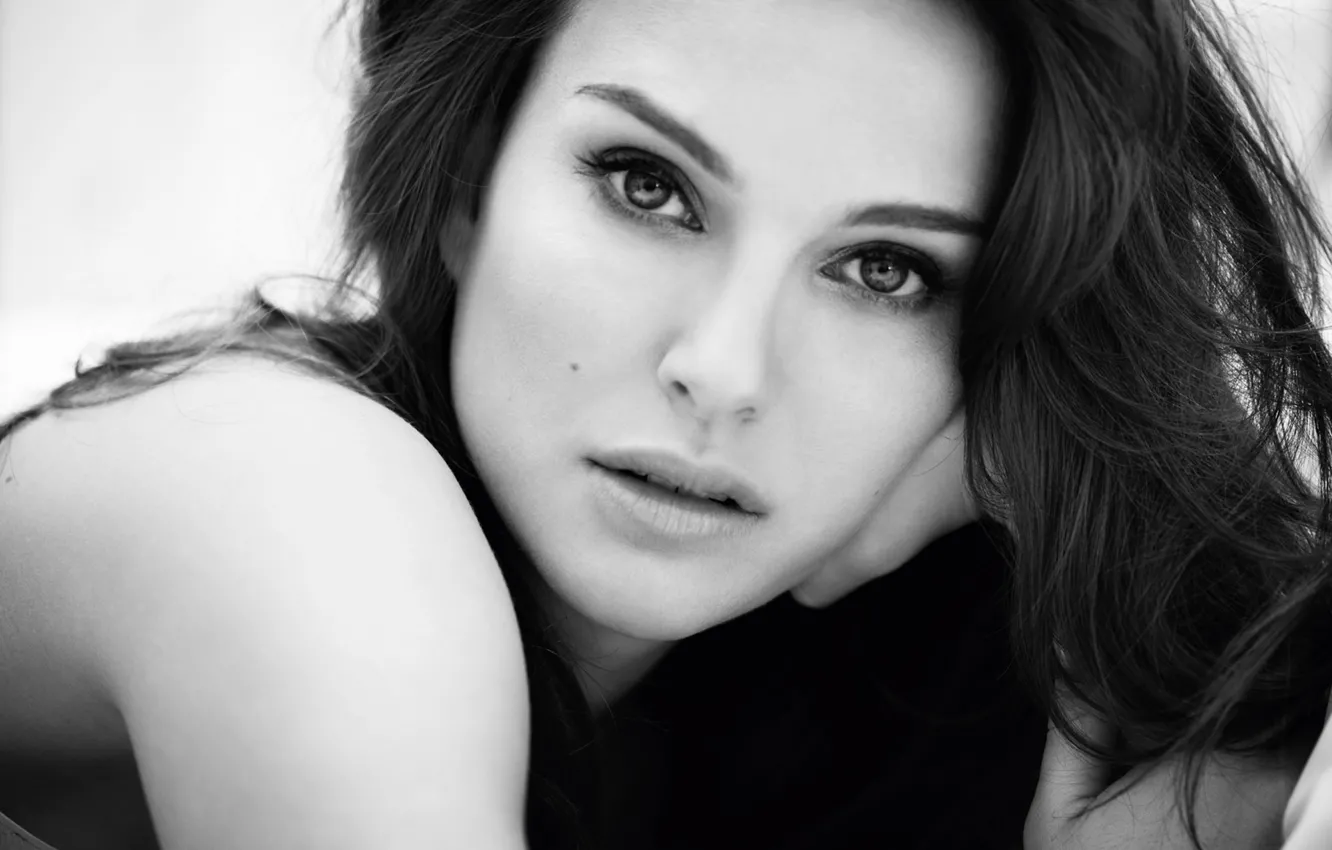 Photo wallpaper look, face, photo, portrait, actress, photographer, book, black and white