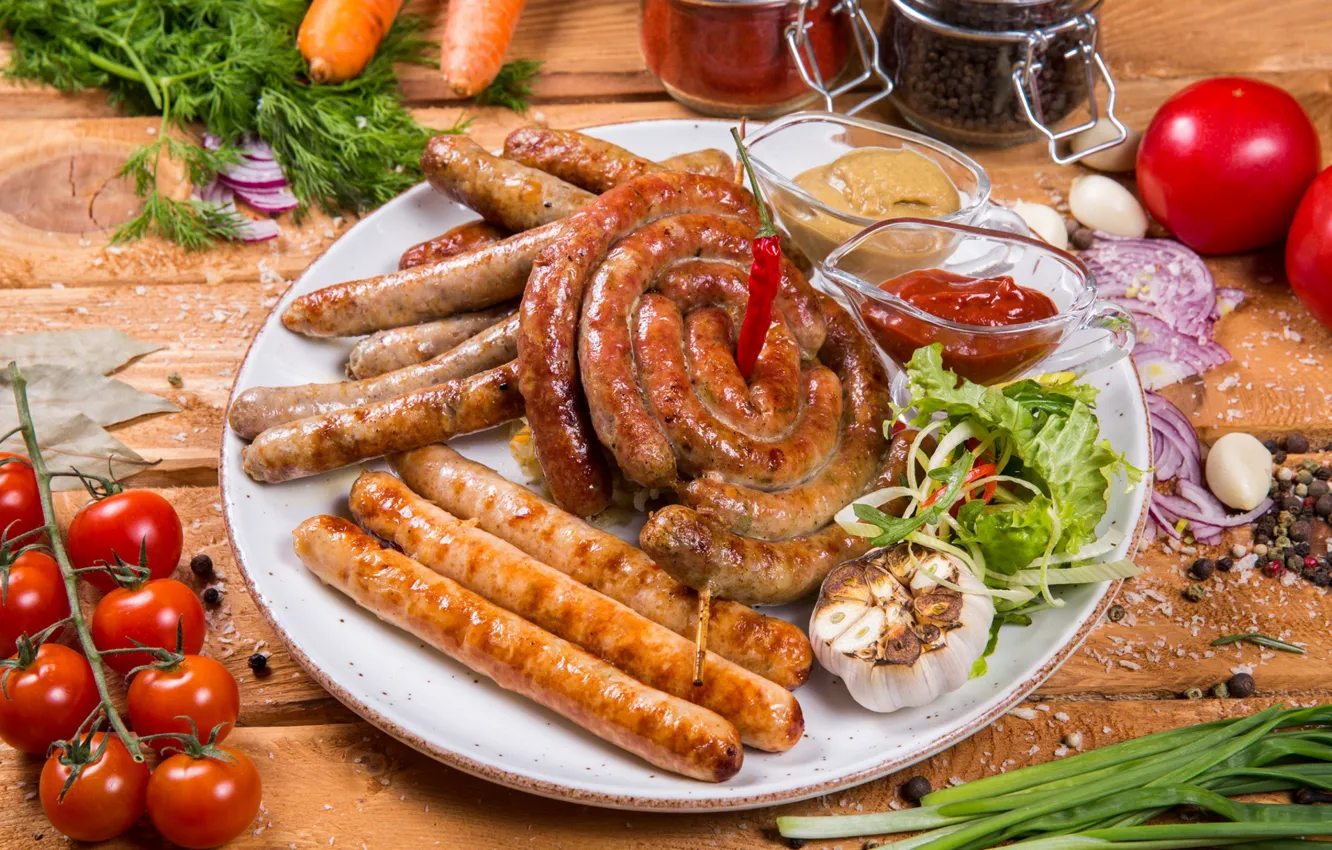 Photo wallpaper sausage, tomatoes, sausages