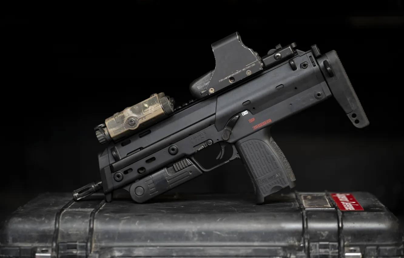 Photo wallpaper Germany, the gun, MP7