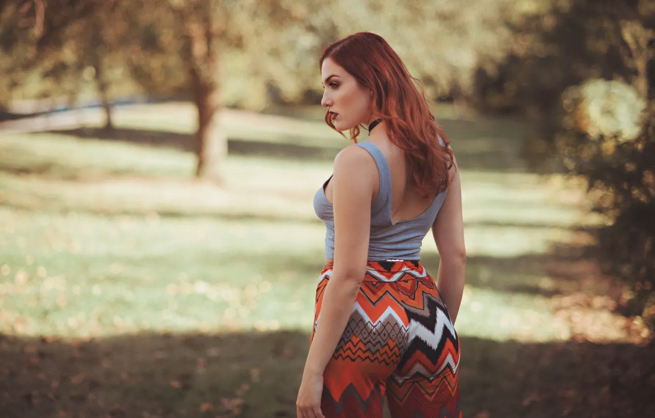 Photo wallpaper grass, woman, park, lips, hair, eye, back, sunlight
